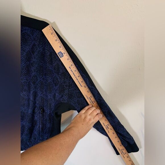 Athleta Brooklyn Bomber Zip Up Jacket Blue Python Size S - Picture 9 of 12